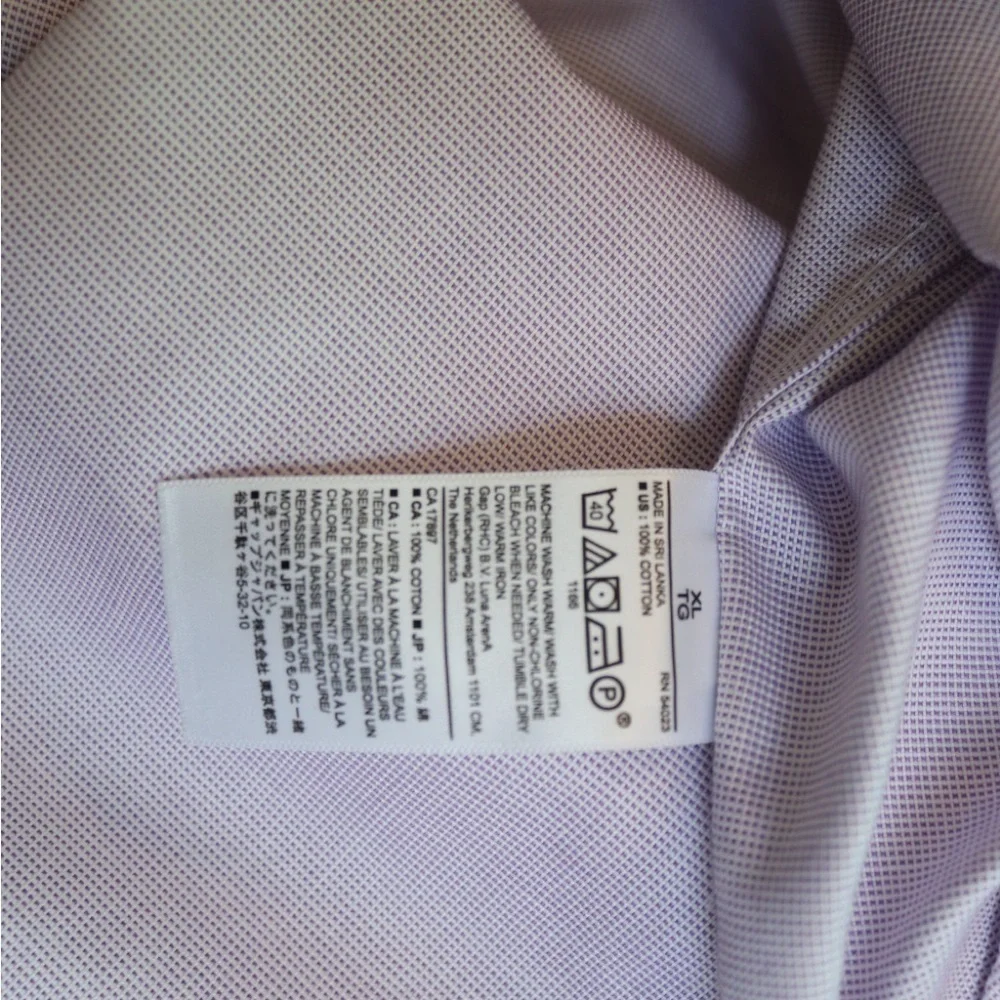 Banana Republic Men's XL Grant Fit Non-Iron 100% Cotton Long Sleeved Shirt LILAC